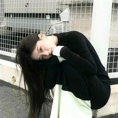 盖世霸王封面